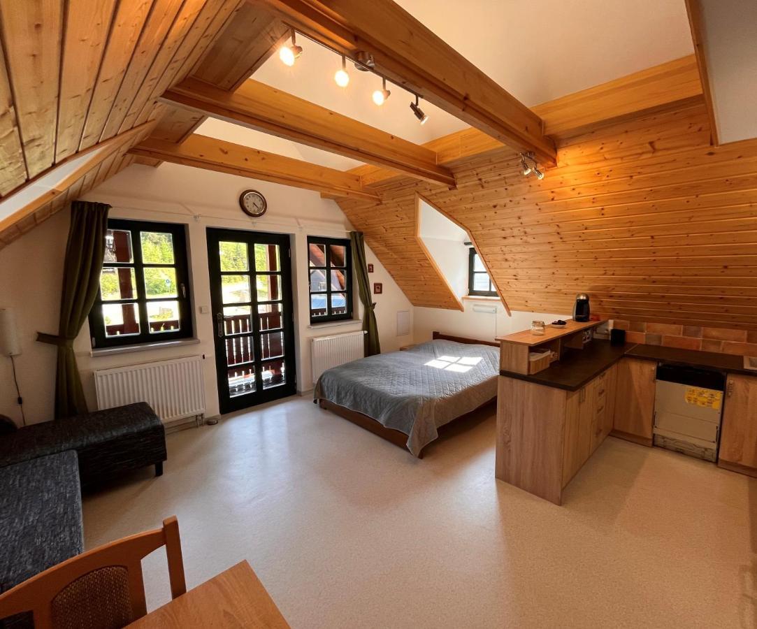 Hofberg Apartman Нове-Хамри Экстерьер фото